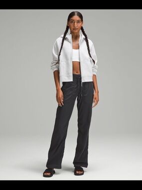 Lululemon Dance Studio Mid Rise Pants in Grey Graphite Size 4